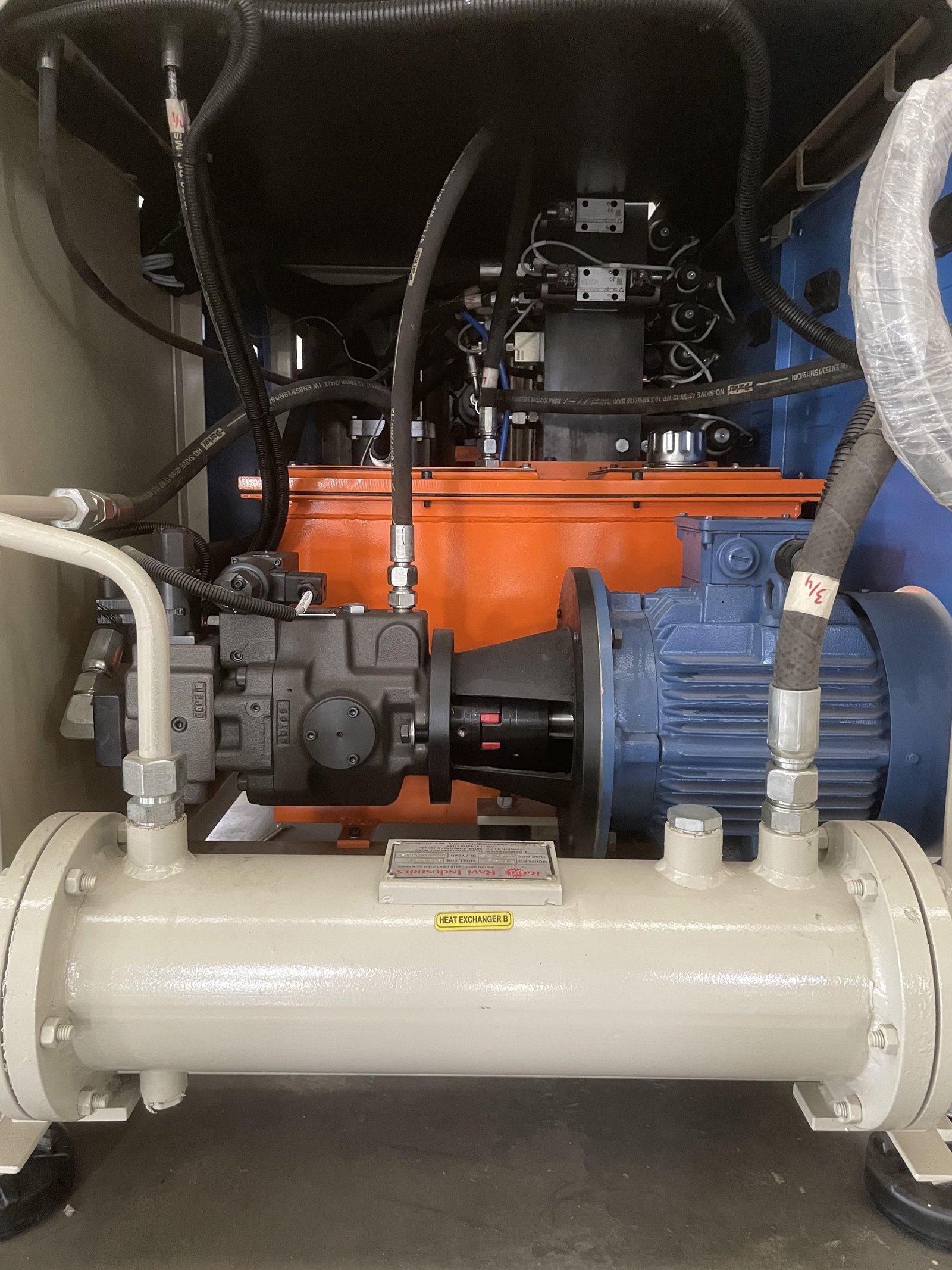 SERVO HYDRAULIC SYSTEM